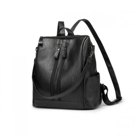 Large capacity women\'s backpack